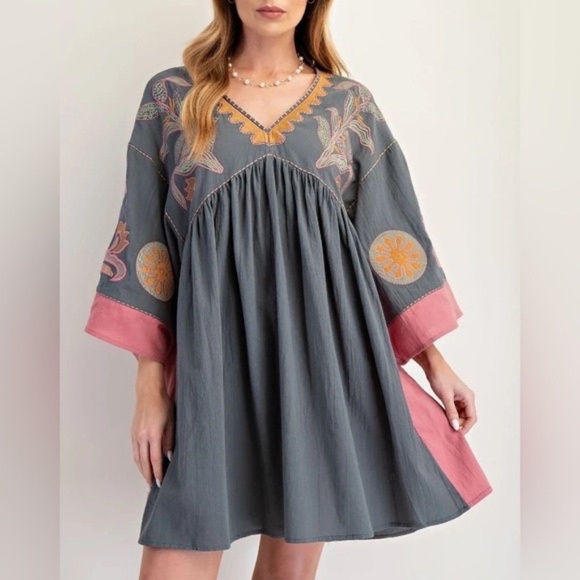 easel Dresses & Skirts - EASEL - Bohemian Floral Embroidered Linen Woven Loose Short Dress